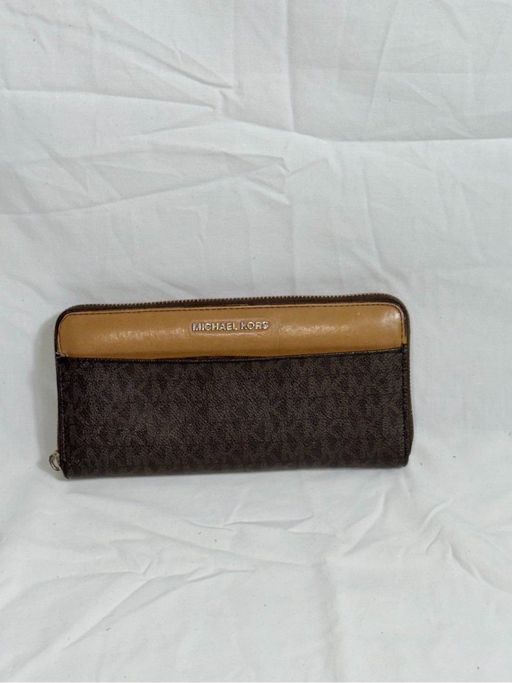 Michael Kors Mercer Signature Logo Zip Around Leather Continental Clutch Wallet